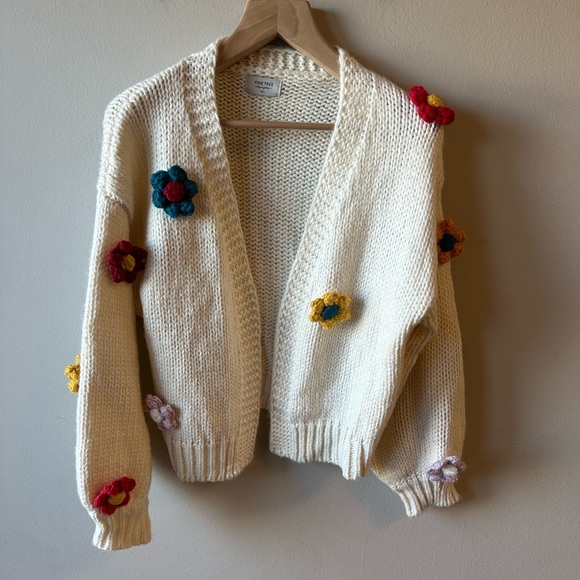 Vine Tree Sweaters - Vine Tree Floral Embellished Cream Cardigan Sweater